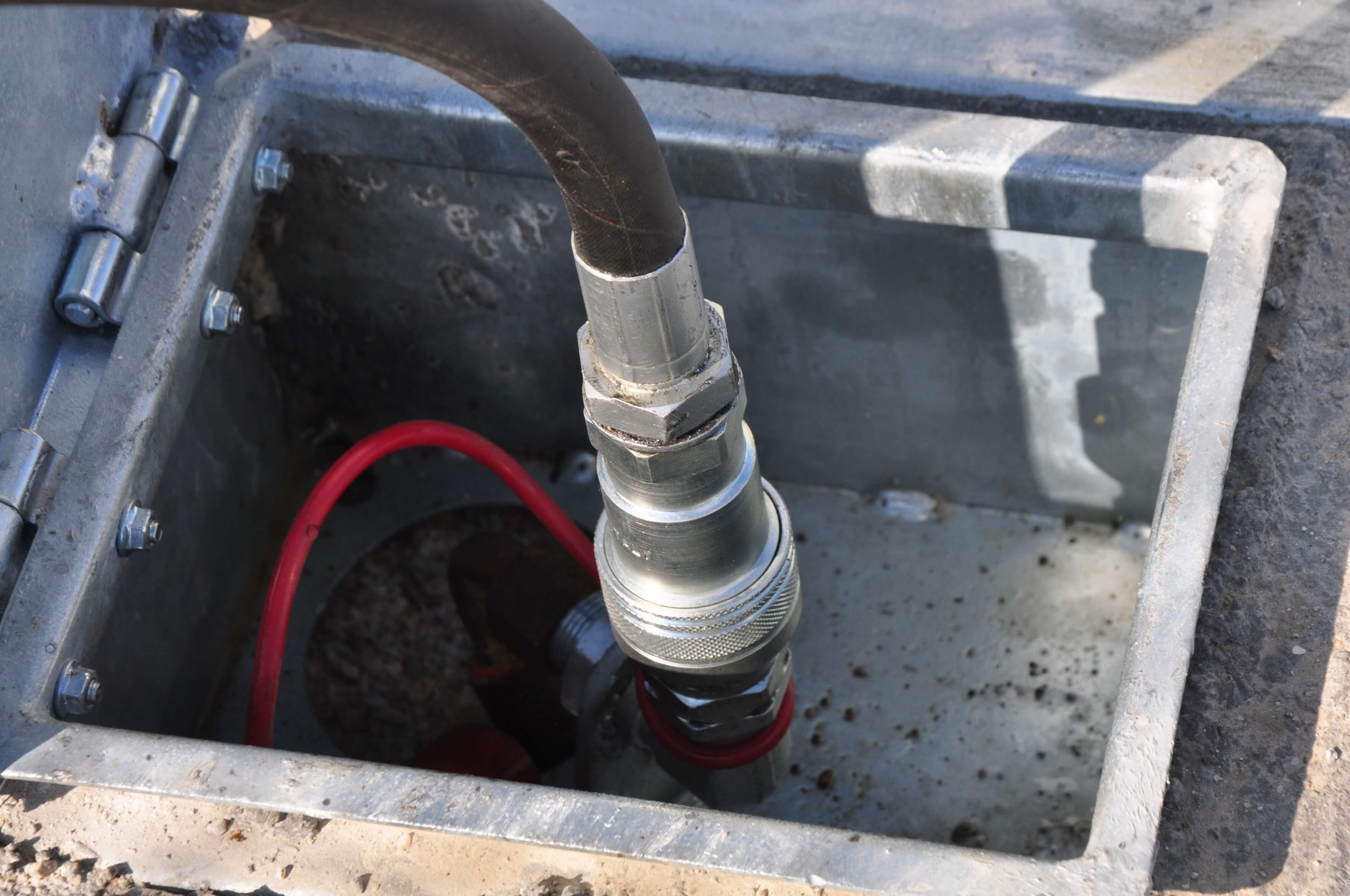 hydraulic pipe scaled