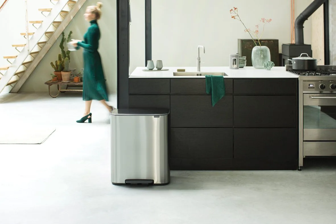 פחי אשפה דוושה בנפח 60 ליטר - Brabantia BO fpp