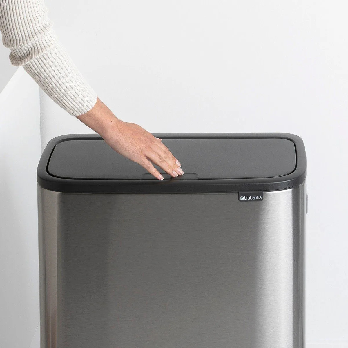 פחי אשפה טאצ' / מגע בנפח 60 ליטר - Brabantia BO fpp