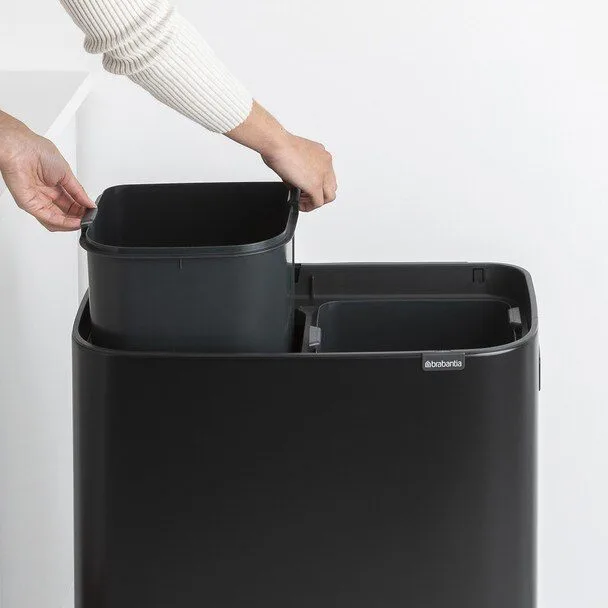 Bo Touch Bin Hi 2 x 30L Black 8710755130625 Brabantia 300dpi 1590x1590px 6 NR 14918 51190.1556288227