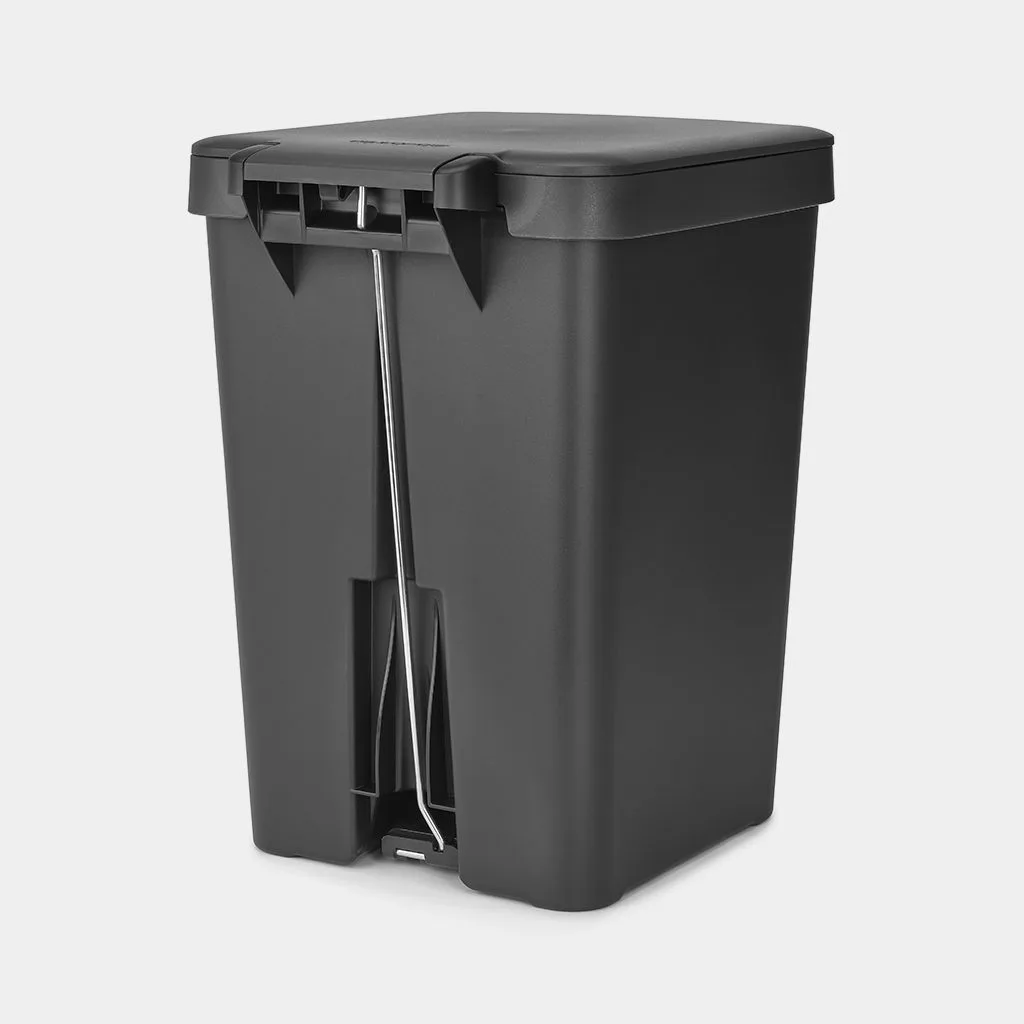 פח דוושה למיחזור והפרדה בנפח 25 ליטר – Brabantia StepUp אפור-כהה
