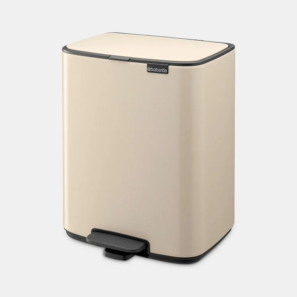 פח לשירותים BO פדל 12 ליטר Brabantia בז-עדין