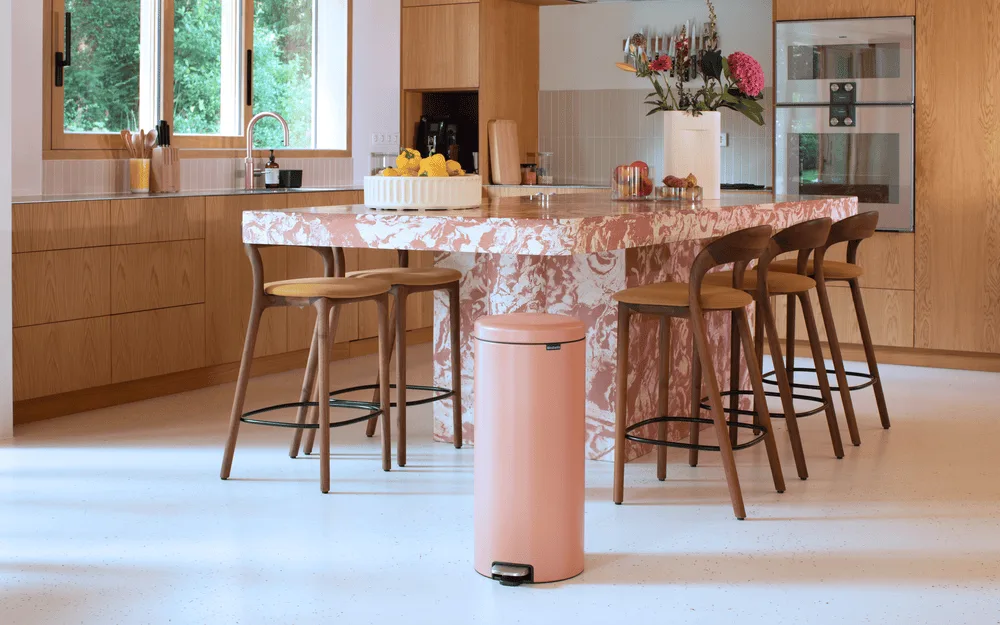 ⁦פח פדל 30 ליטר NewIcon נחושת חם Brabantia⁩ – תמונה ⁦4⁩