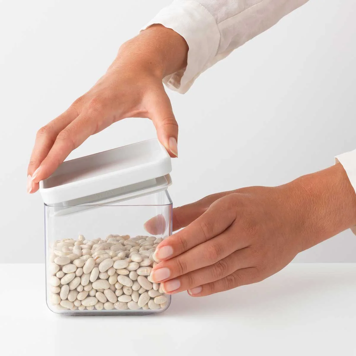 מיכל אחסון פלסטיק 0.7 ליטר, מכסה Brabantia - ללא BPA – תמונה 1