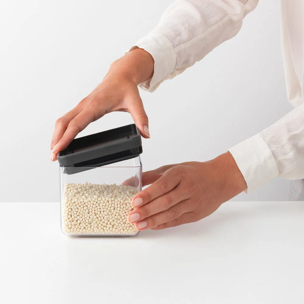 מיכל אחסון פלסטיק 0.7 ליטר, מכסה Brabantia - ללא BPA – תמונה 3
