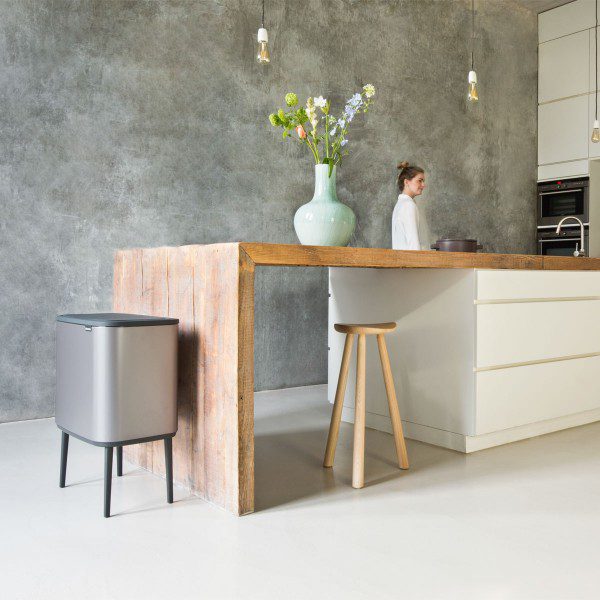 y 315787 bo touch bin platinum 006