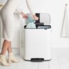 y 211447 bo pedal bin 2x30l white brabantia 10