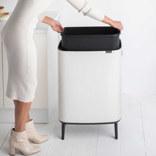 y 130229 b0 touch bin hi 60l white brabantia inner bucket