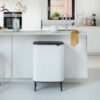 y 130229 b0 touch bin hi 60l white brabantia mood front 1