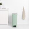brabantia stepup pedal bin 40l jade green 13