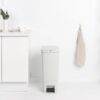 brabantia stepup pedal bin 40l light grey 15 y 800009