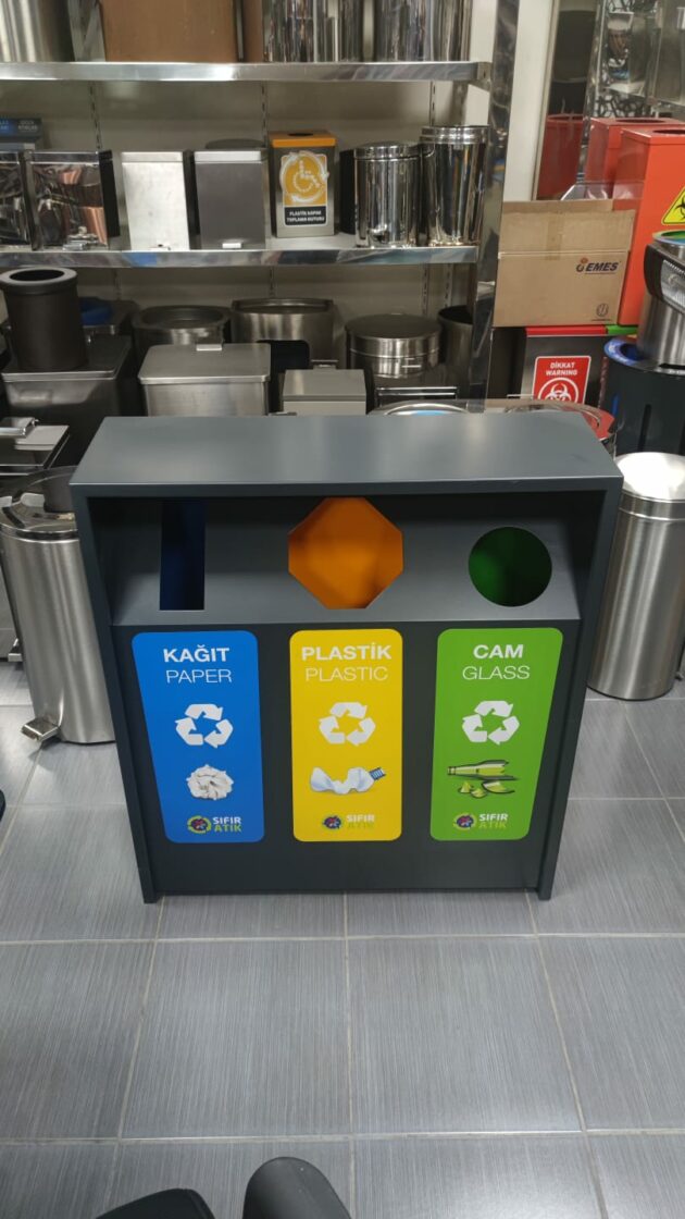 recycling bin-layla