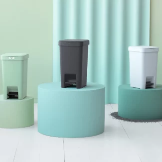 brabantia stepup pedal mulleimer 16 l recycelt  153303 78d3028 s2500x2500