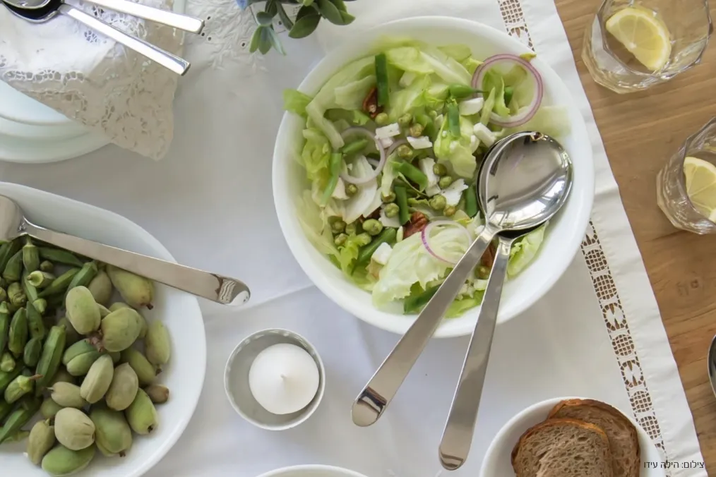 2 winter frost white 1