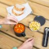 ⁦כוס למרק 0.6 ליטר Make & Take פלסטיק ללא BPA אפור כהה Brabantia עם מכסה שקוף לתוספות⁩ – תמונה ⁦6⁩